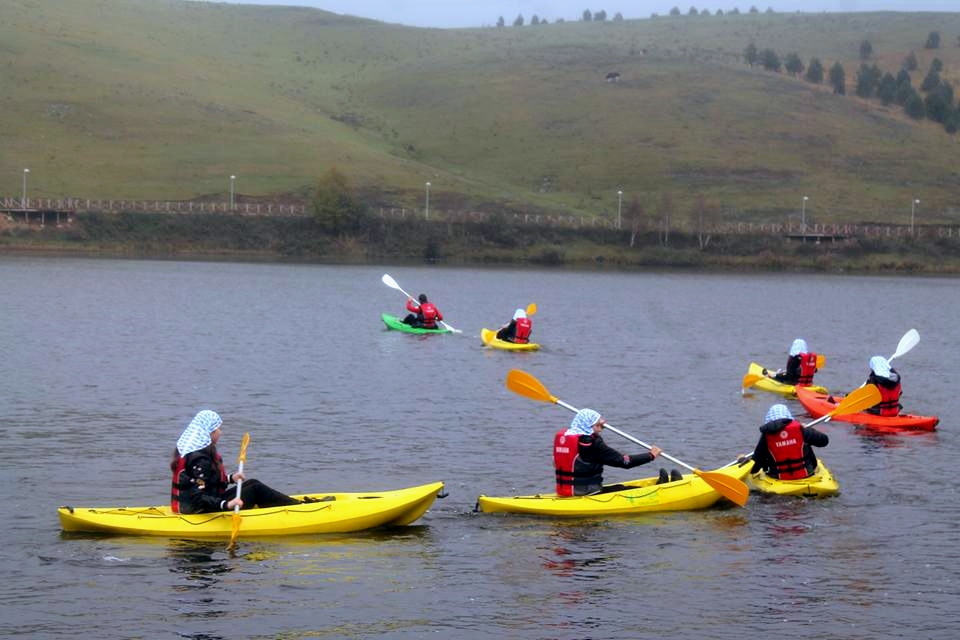 Van lake canoe project
