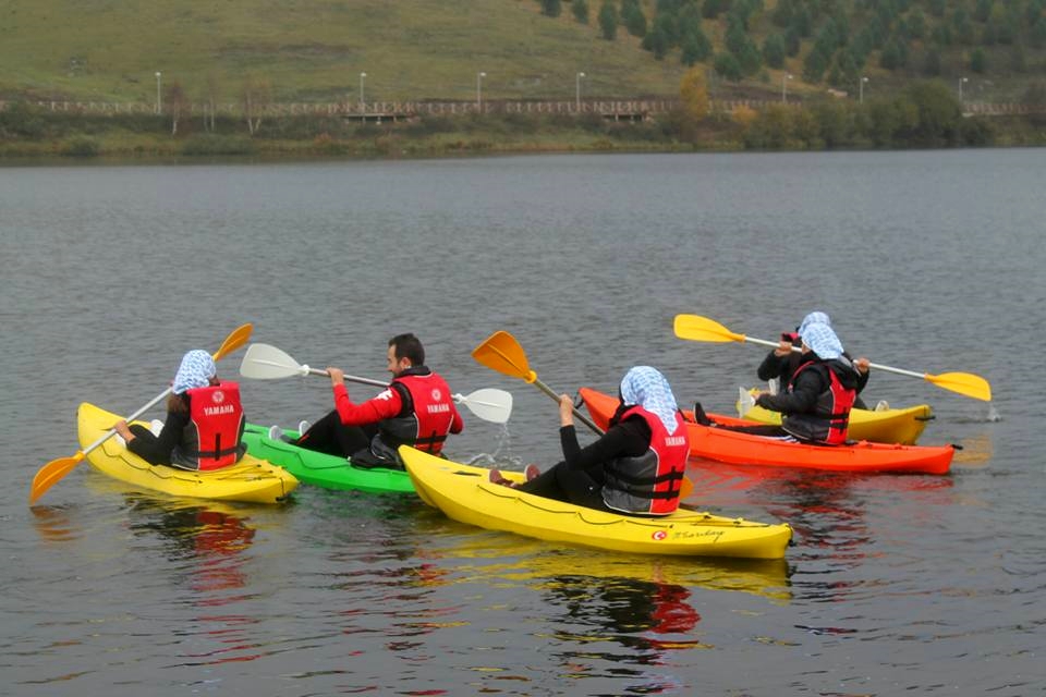Van lake canoe project